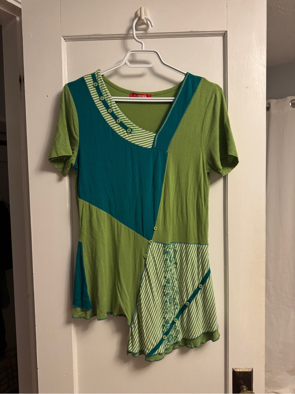 Le Grenier Green Patchwork V-Neck Short Sleeve Top